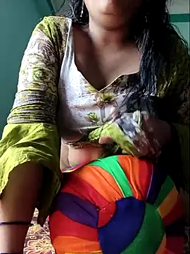 Snapshot of Beauty-3 chatting on July 2026 08:42:01 AM Beauty-3 online show from July 2026 08:42:01 AM