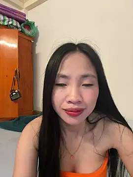MIABCDZ online show from May 2026 01:56:02 AM