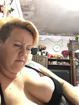 Snapshot of SofiaAmour chatting on March 2026 06:09:02 PM SofiaAmour online show from March 2026 06:09:02 PM