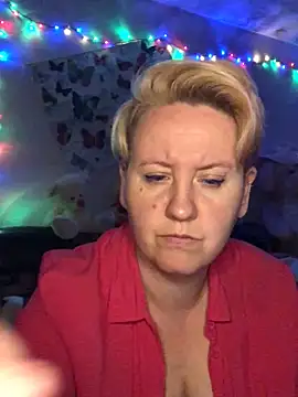 Snapshot of SofiaAmour chatting on April 2026 08:03:01 PM SofiaAmour online show from April 2026 08:03:01 PM
