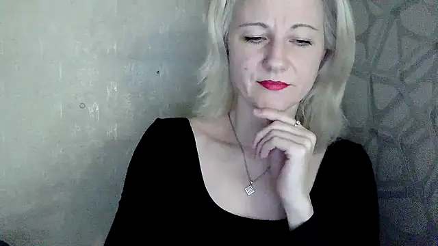 Katerina-Kissa online show from April 2026 07:58:01 PM