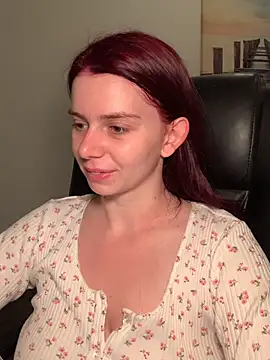 VelvetChloe online show from June 2026 07:19:01 PM