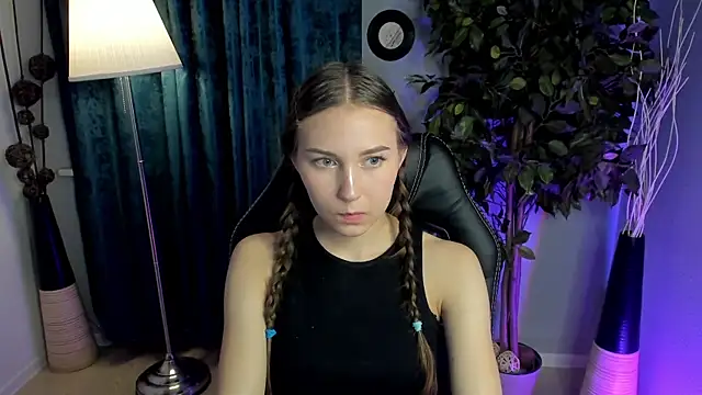 OliviaLang online show from March 2026 11:59:01 AM