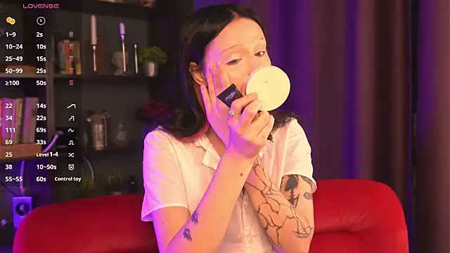 kittenlolla online show from April 2026 07:14:01 AM