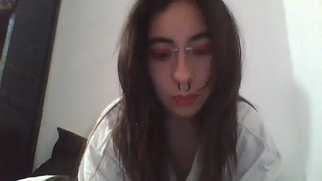 Snapshot of Moonandzukko chatting on June 2026 10:36:01 PM Moonandzukko online show from June 2026 10:36:01 PM