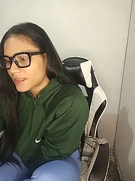 Snapshot of KathLovee chatting on May 2026 03:08:02 PM KathLovee online show from May 2026 03:08:02 PM