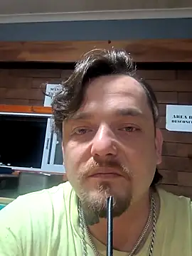 Snapshot of vikingo3333 chatting on March 2026 04:18:01 AM vikingo3333 online show from March 2026 04:18:01 AM