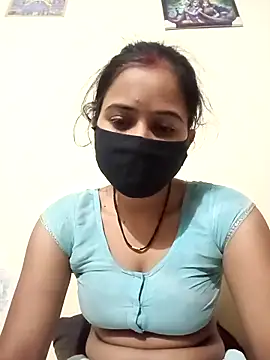 Snapshot of Poojalodhi_567 chatting on March 2026 10:27:02 PM Poojalodhi 567 online show from March 2026 10:27:02 PM