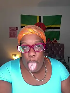 Snapshot of SweetCurvyRose chatting on March 2026 10:26:01 PM SweetCurvyRose online show from March 2026 10:26:01 PM