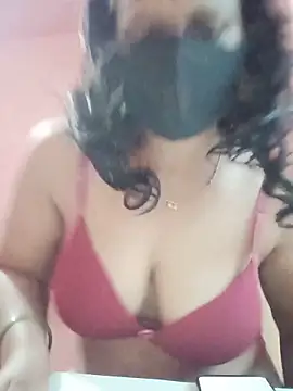 Snapshot of Miss-Dolly07 chatting on June 2026 01:32:02 PM Miss-Dolly07 online show from June 2026 01:32:02 PM