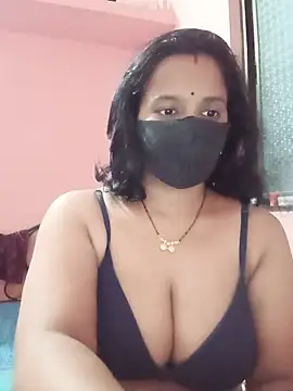Snapshot of Miss-Dolly07 chatting on July 2026 05:01:02 PM Miss-Dolly07 online show from July 2026 05:01:02 PM