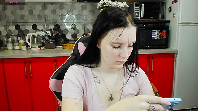 Mary Blu online show from February 2025 07:38:01 PM