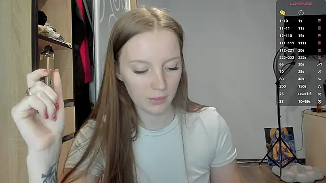 Mary Blu online show from October 2025 12:34:02 PM