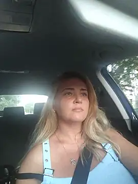 MellanieBliss online show from July 2026 06:00:02 PM