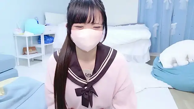 Snapshot of Hime_na chatting on May 2026 01:05:02 PM Hime na online show from May 2026 01:05:02 PM