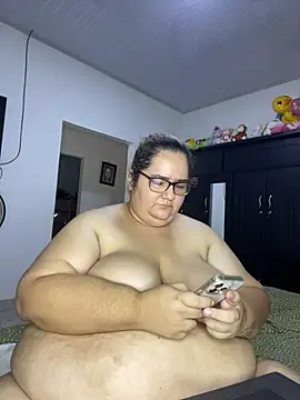 Snapshot of marianacooper12 chatting on March 2026 03:16:02 PM marianacooper12 online show from March 2026 03:16:02 PM