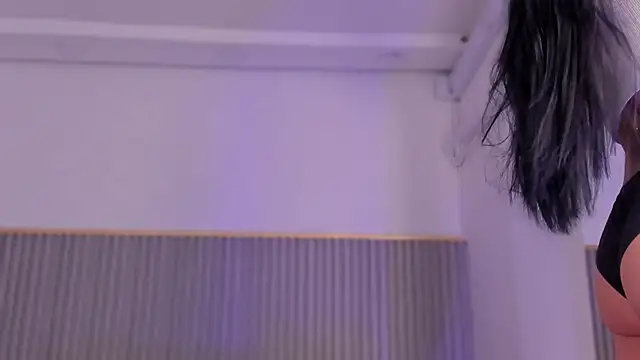 ashvalentine  online show from March 2026 07:39:01 PM