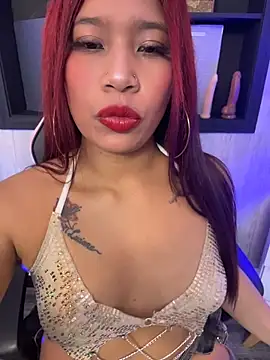 Cherry Charlottee online show from April 2026 08:00:02 PM
