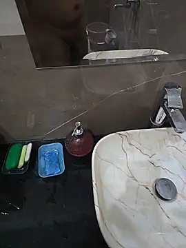 bigbuldgee online show from March 2026 05:39:01 PM