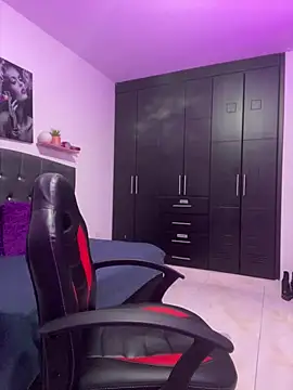 Snapshot of ela__ef chatting on March 2026 08:04:01 PM ela ef online show from March 2026 08:04:01 PM