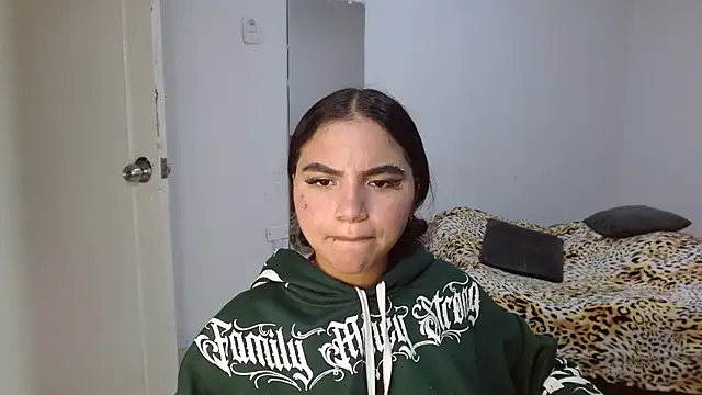 kimmyfuckass online show from July 2026 01:02:02 PM