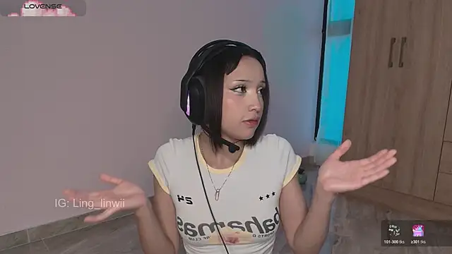 Snapshot of ling_meow chatting on July 2026 02:54:01 PM ling meow online show from July 2026 02:54:01 PM