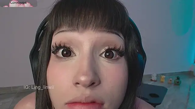 Snapshot of ling_meow chatting on July 2026 01:40:01 PM ling meow online show from July 2026 01:40:01 PM