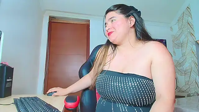 Estrella-gold online show from March 2026 06:47:01 PM