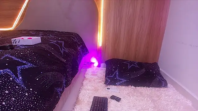 kiara lp online show from March 2026 03:24:02 AM