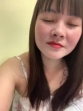 Little Muse78 online show from May 2026 03:14:02 AM