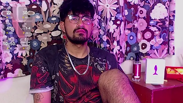 Snapshot of kcleiton chatting on March 2026 06:08:02 AM kcleiton online show from March 2026 06:08:02 AM