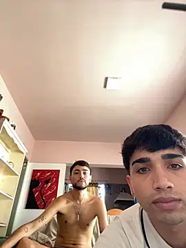 Lucasss2204 online show from March 2026 05:08:01 PM