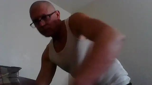 Ronin77774 online show from March 2026 03:56:01 AM