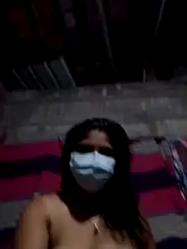 nilkirilli online show from March 2026 06:13:01 PM