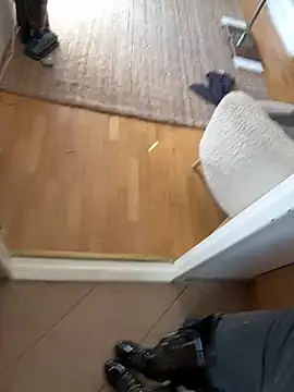 SkinnyLilly online show from April 2026 01:28:02 PM