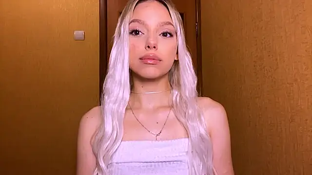 YawingSanguine online show from March 2026 05:08:01 PM