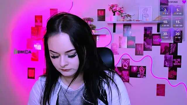 miss courtney  online show from March 2026 09:45:01 AM