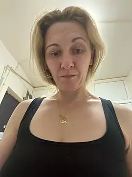 Secret Ladyx online show from May 2026 07:04:01 AM