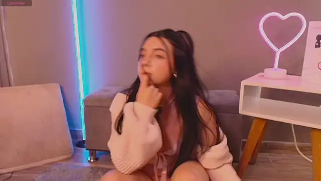 Im Elaris online show from April 2026 02:33:01 PM