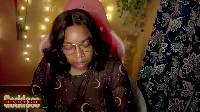 Goddess MercedesRedd online show from July 2026 05:04:02 PM