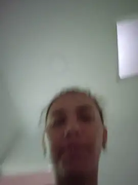 Isabella Stark online show from March 2026 11:37:01 AM