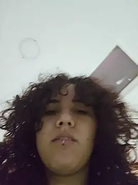 Isabella Stark online show from March 2026 11:32:02 AM