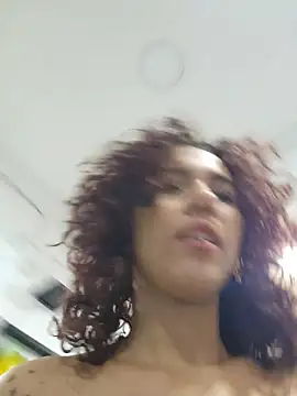 Isabella Stark online show from April 2026 11:40:02 AM