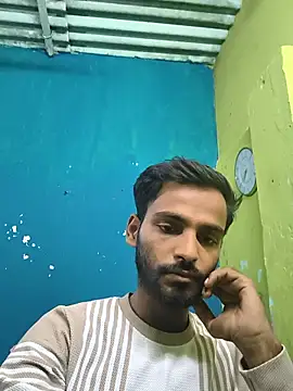 Snapshot of originaLUND chatting on May 2026 12:27:02 AM originaLUND online show from May 2026 12:27:02 AM