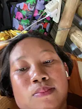 Snapshot of Moonlight695 chatting on March 2026 05:13:02 AM Moonlight695 online show from March 2026 05:13:02 AM