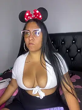 Iam Ambar online show from March 2026 06:54:01 AM