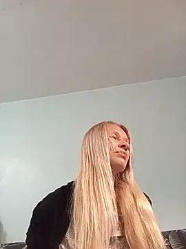 ViktoriaSexi1 online show from April 2026 08:53:01 PM