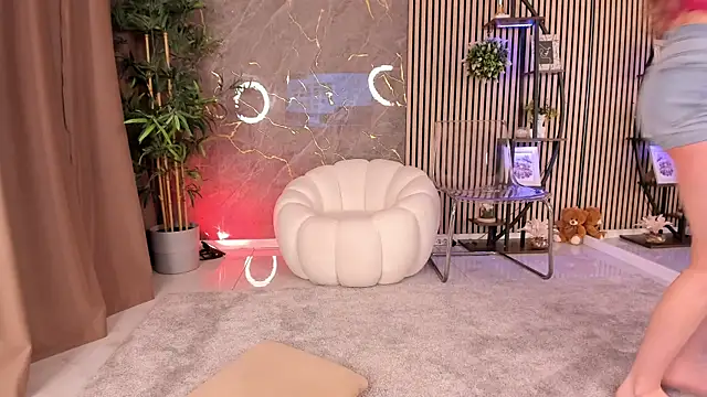 Velvet Spell online show from April 2026 03:26:01 AM