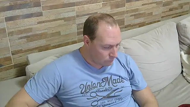 Snapshot of lustonfan chatting on May 2026 12:24:02 PM lustonfan online show from May 2026 12:24:02 PM