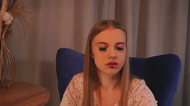 tayashy online show from April 2026 04:30:02 PM